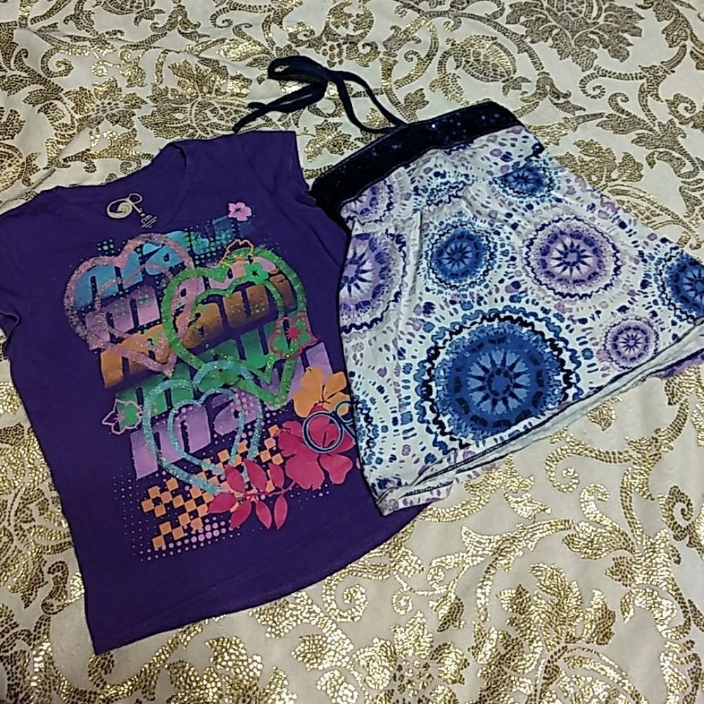 Girls shirts size 7/8